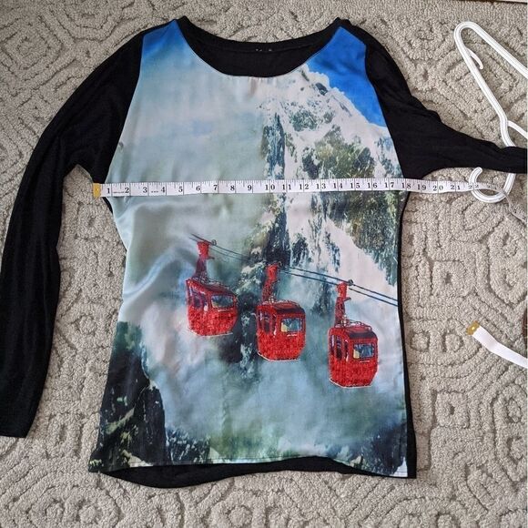 RED Gondola cable car print shirt size S @X - Picture 8 of 9